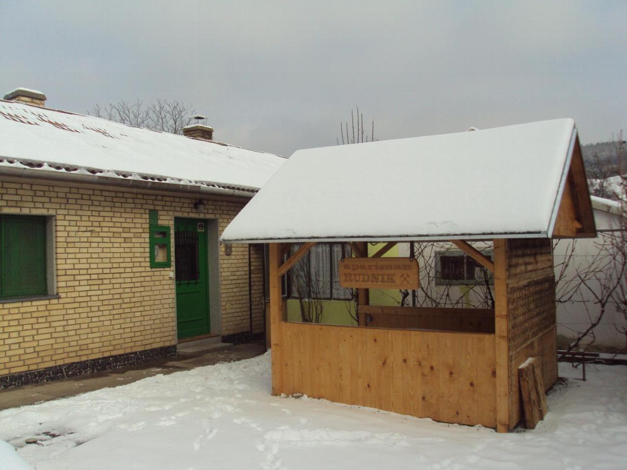 Apartman Rudnik Vrdnik Εξωτερικό φωτογραφία